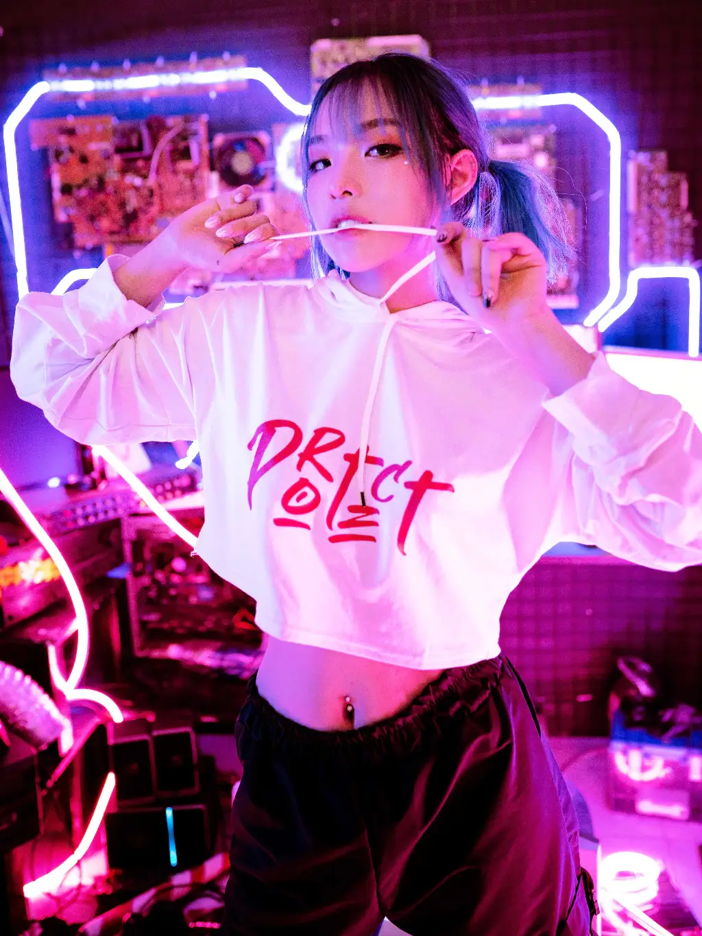 Urban Kitsune 2: Protect - Ảnh 4