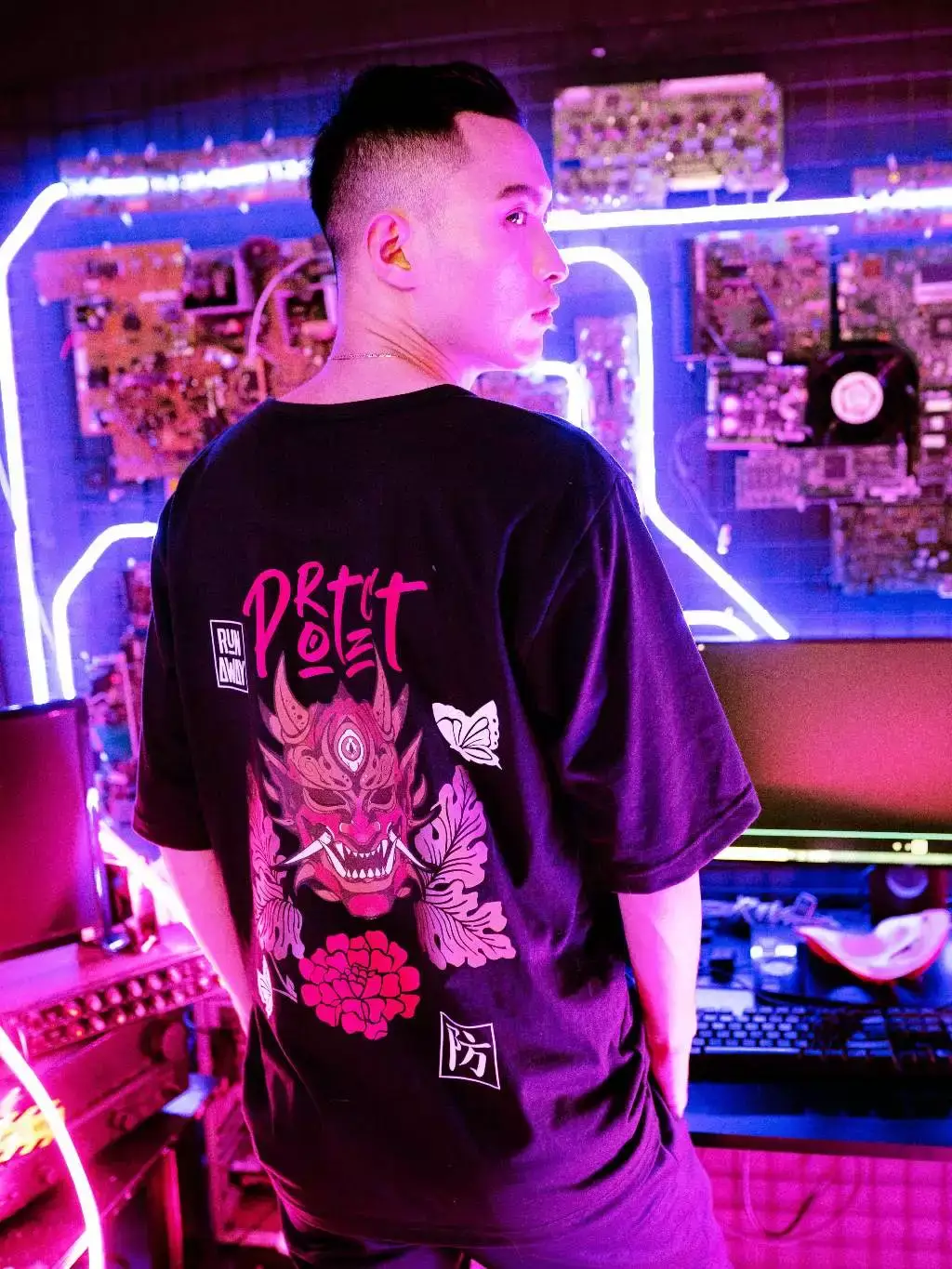 Urban Kitsune 2: Protect - Ảnh 6